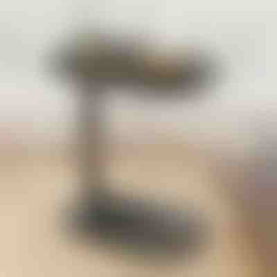 Hordozható oldalasztal kanapéhoz vagy hálószobába | DESKICA